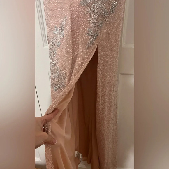 XSCAPE EMBELLISHED & EMBROIDERED GOWN IN BLUSH/ SILVER - Picture 9 of 12